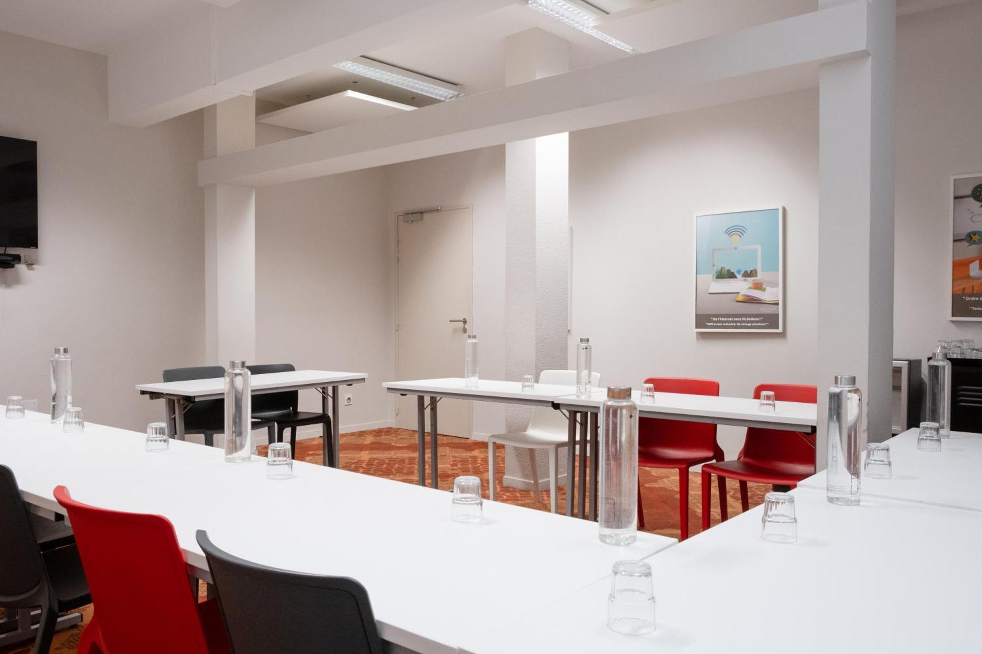 Ibis Styles Albi Centre Le Theatro Hotel Exterior photo